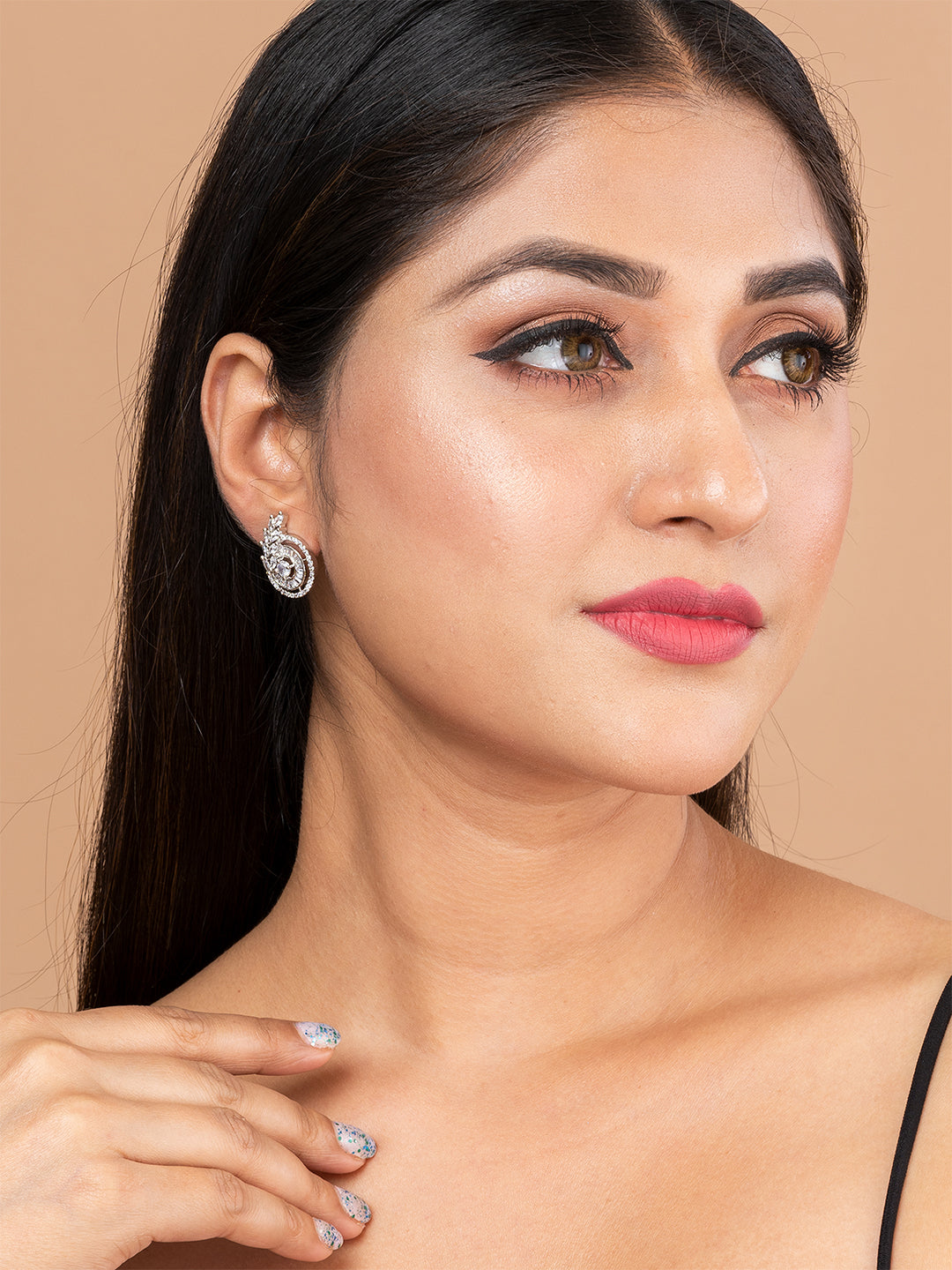 ITARA Silver & White Circular Studs