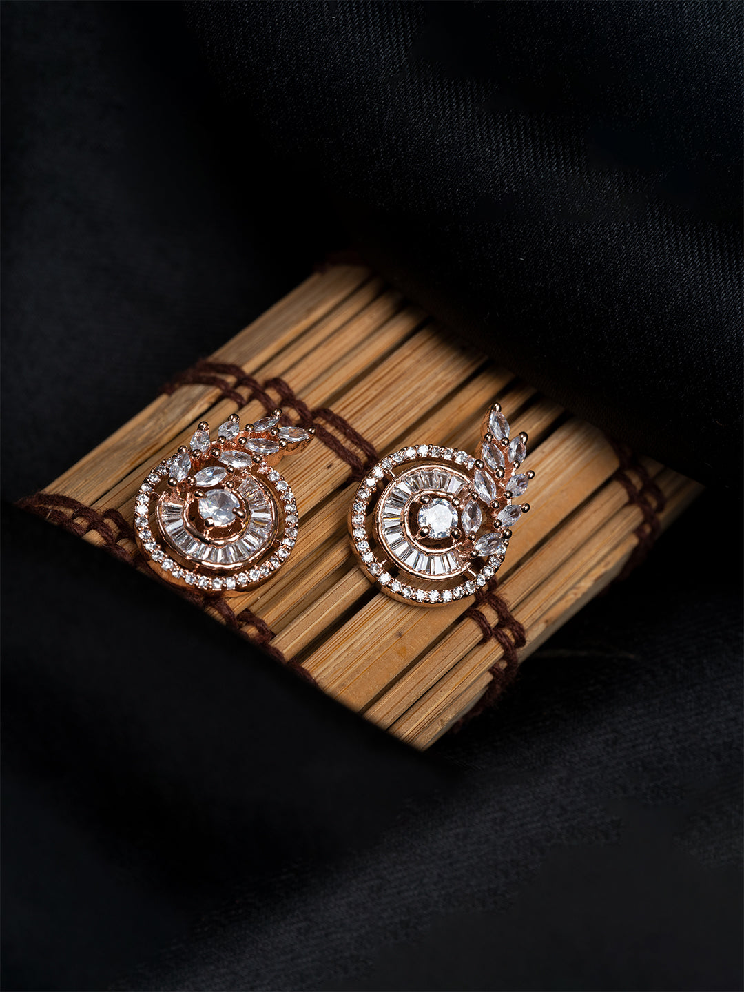ITARA Rose Gold & White Circular Studs