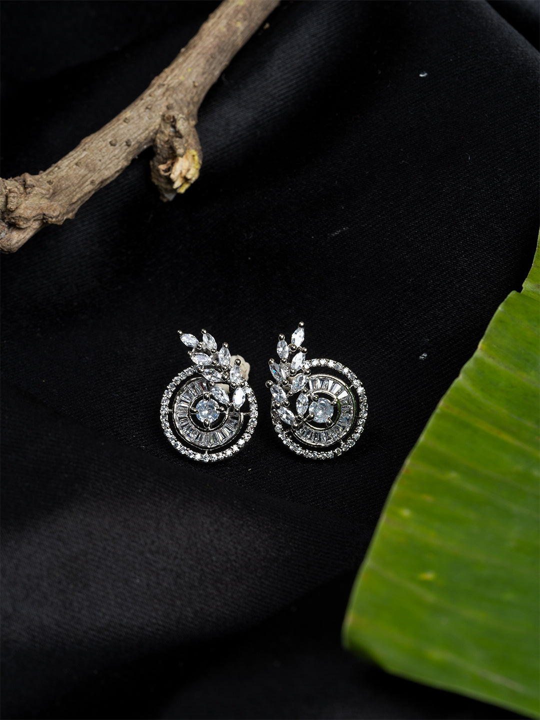 ITARA Silver & White Circular Studs