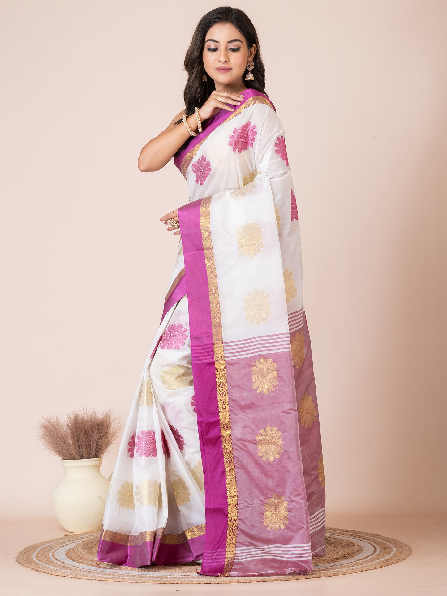 ITARA White & Purple Silk Floral Design Zari Work Tussar Saree