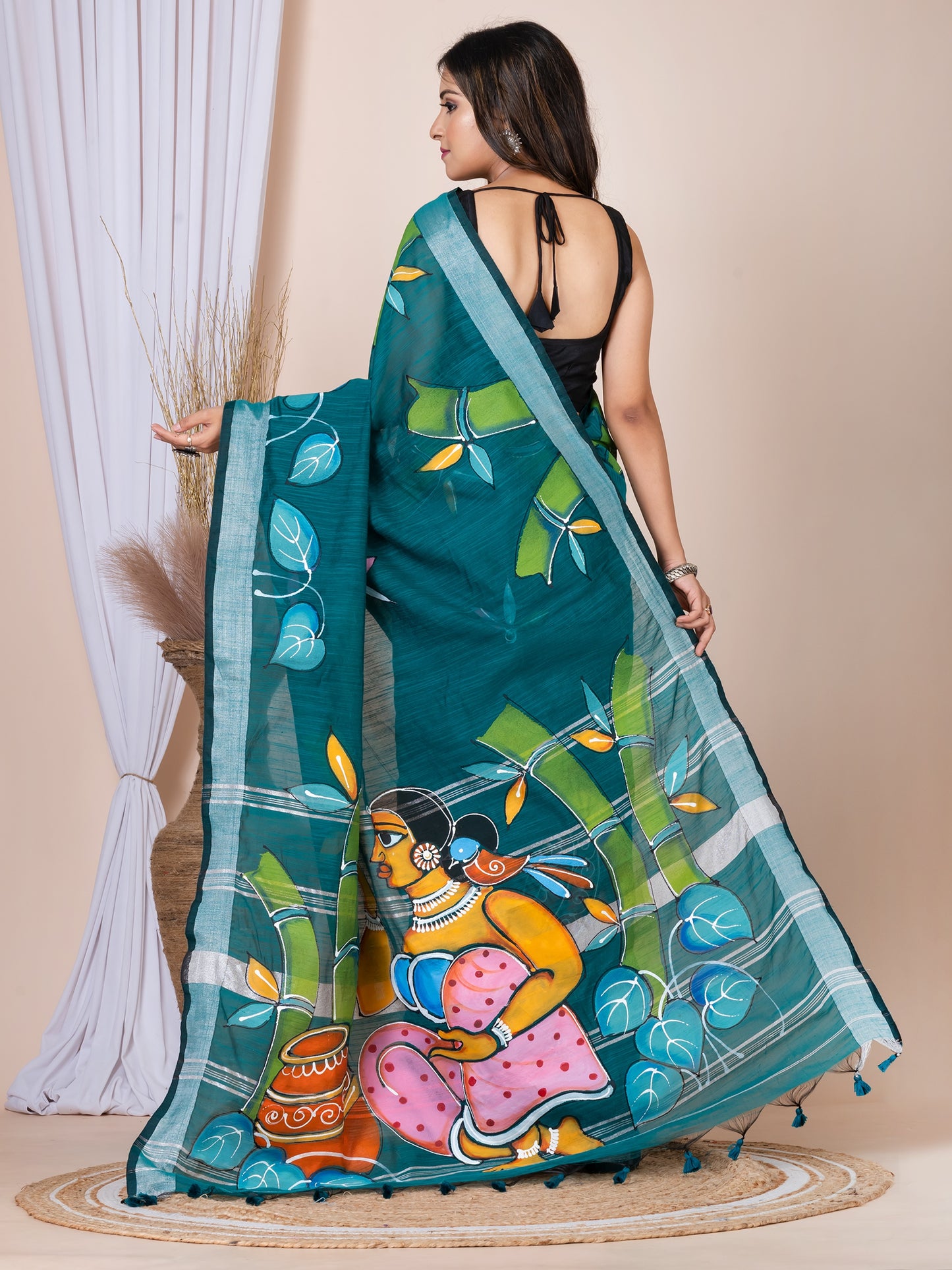 ITARA Green & Multi Linen Blend Hand-Painted Saree