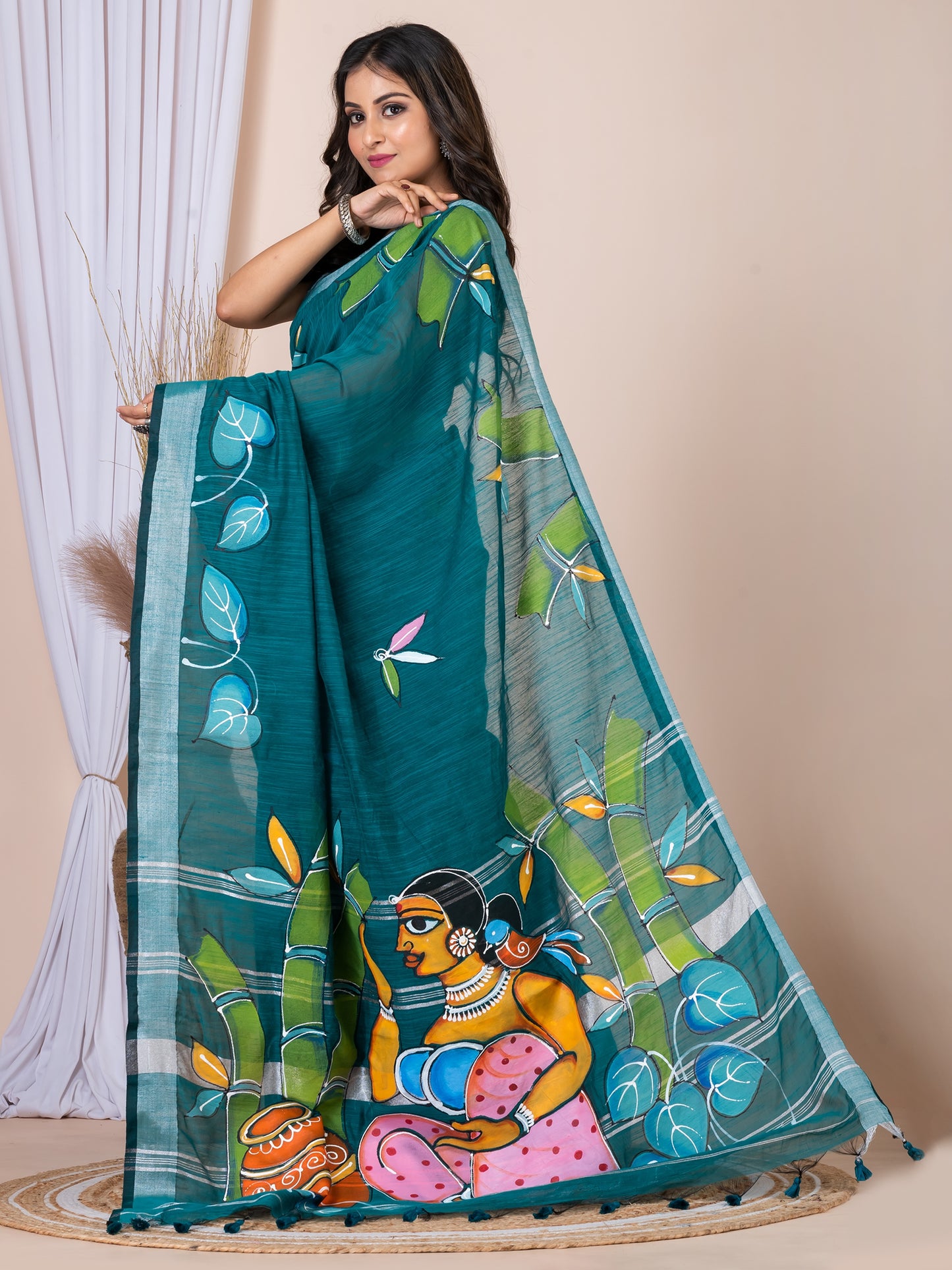 ITARA Green & Multi Linen Blend Hand-Painted Saree