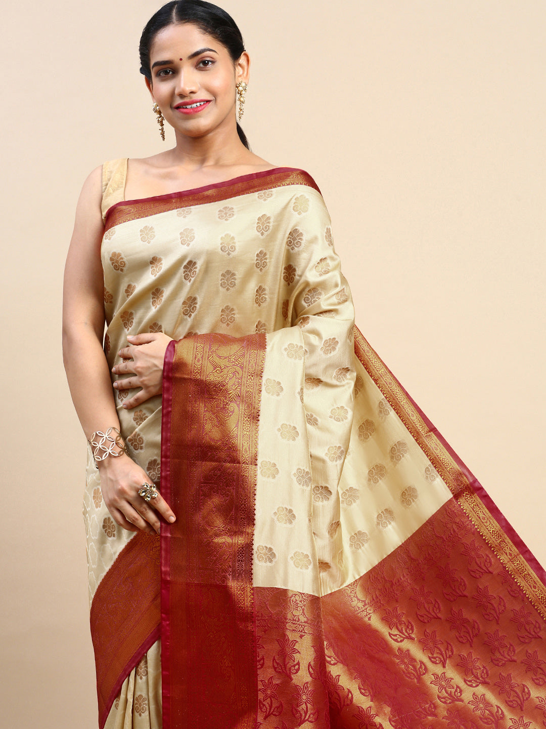 Beige color Traditional & Royal Kanchipuram Silk Butta Work Saree