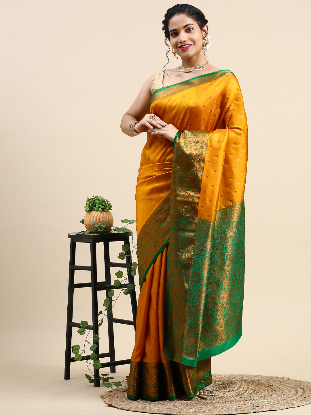 Golden color Traditional & Royal Kanchipuram Silk Butta Work Saree