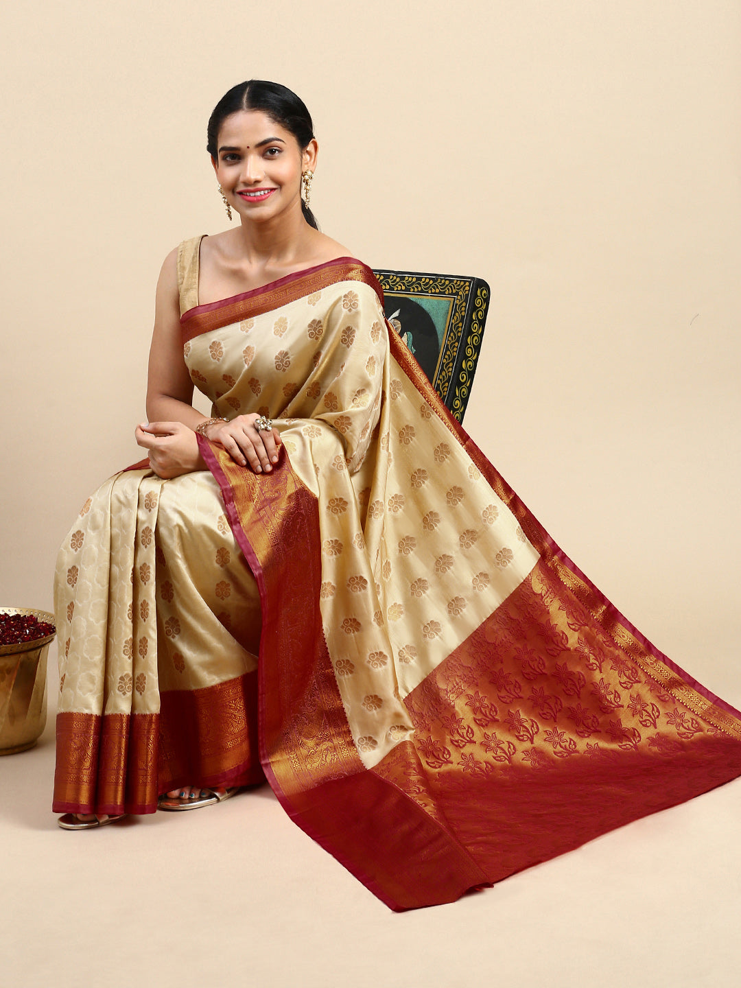 Beige color Traditional & Royal Kanchipuram Silk Butta Work Saree