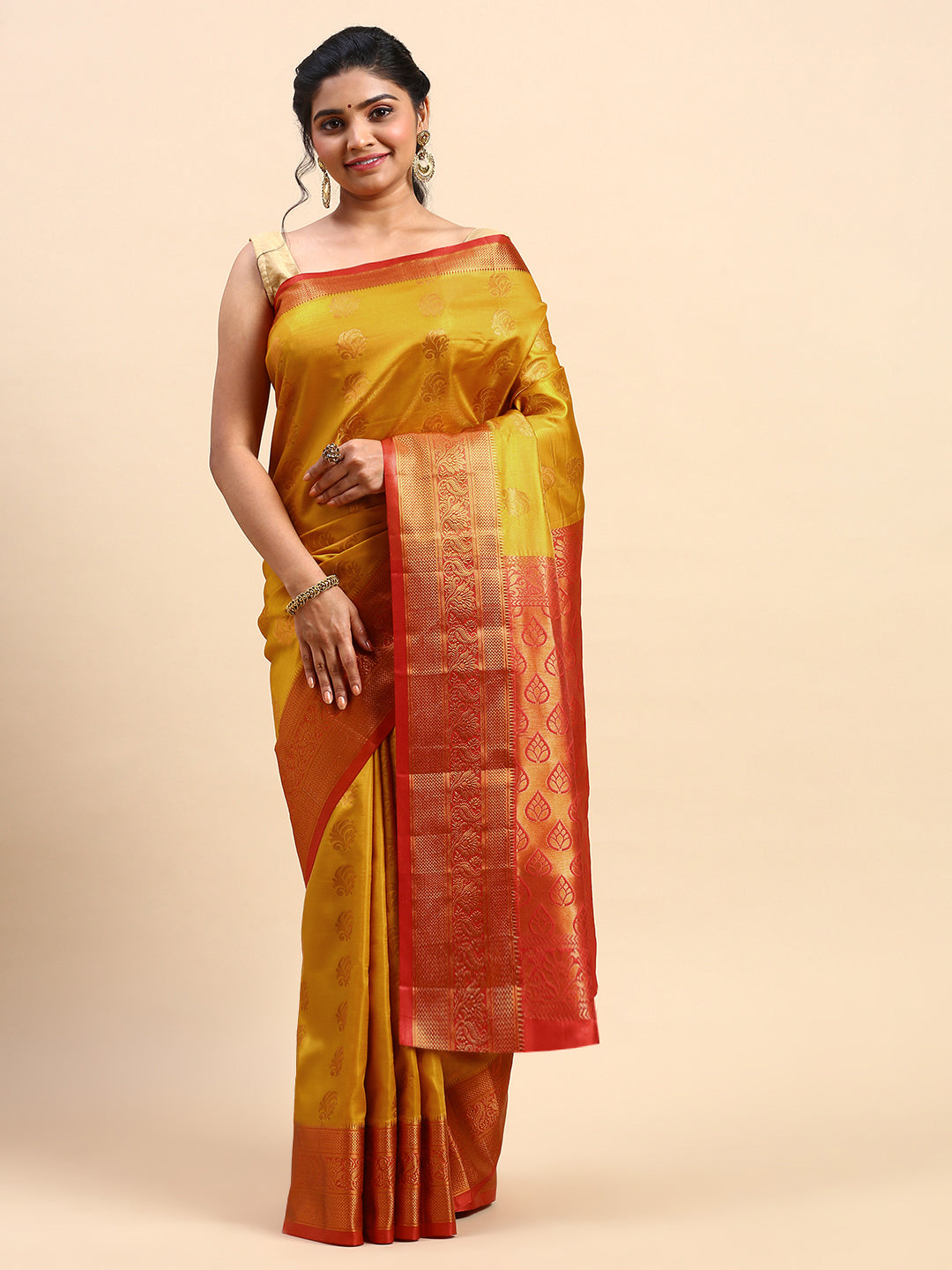 Goldish Yellow Traditional & Royal Kanchipuram Silk Butta Work Saree