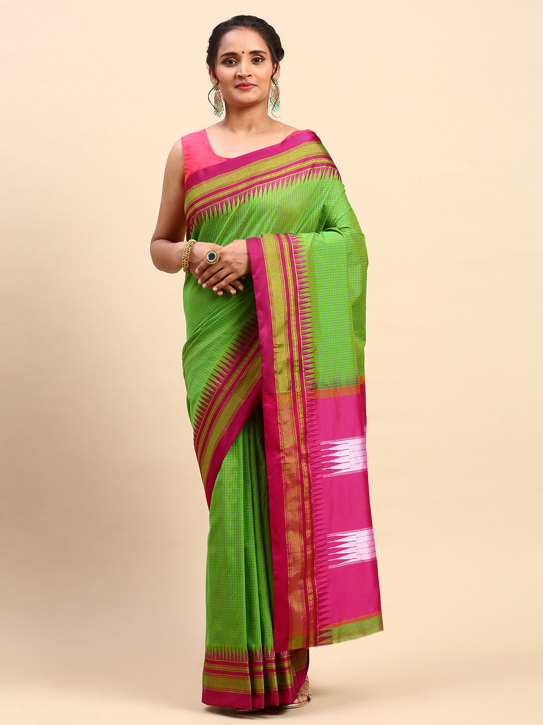 Bright Green Thane Warp Check Saree with Top Pallu