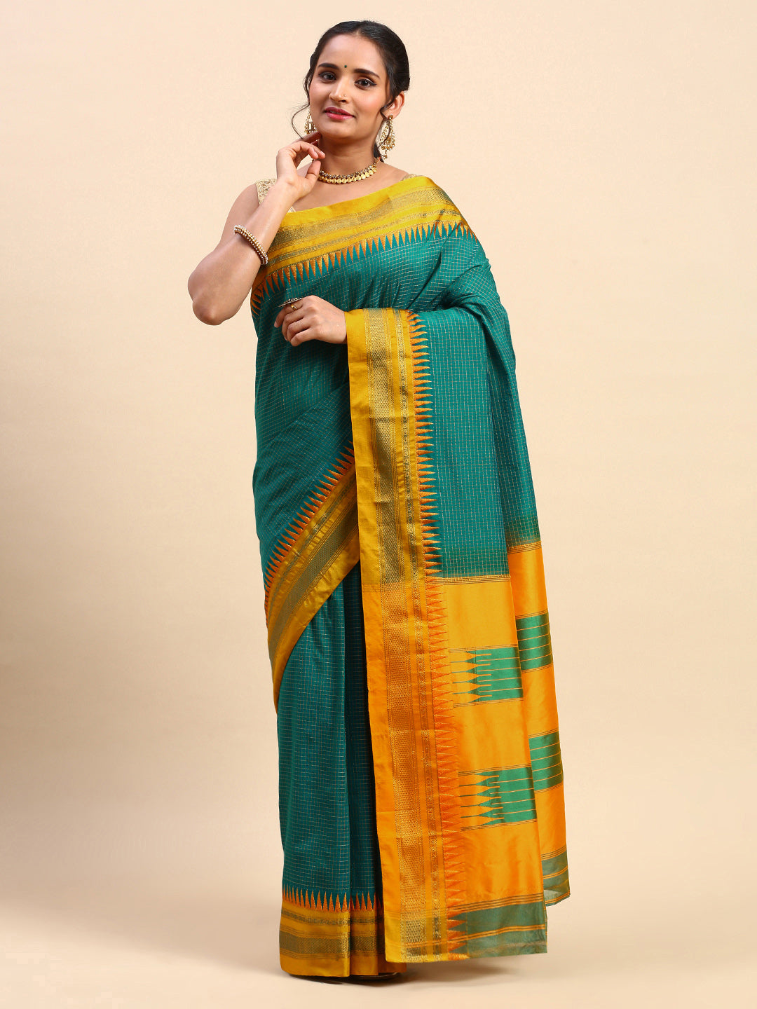 Green Thane Warp Check Saree with Top Pallu