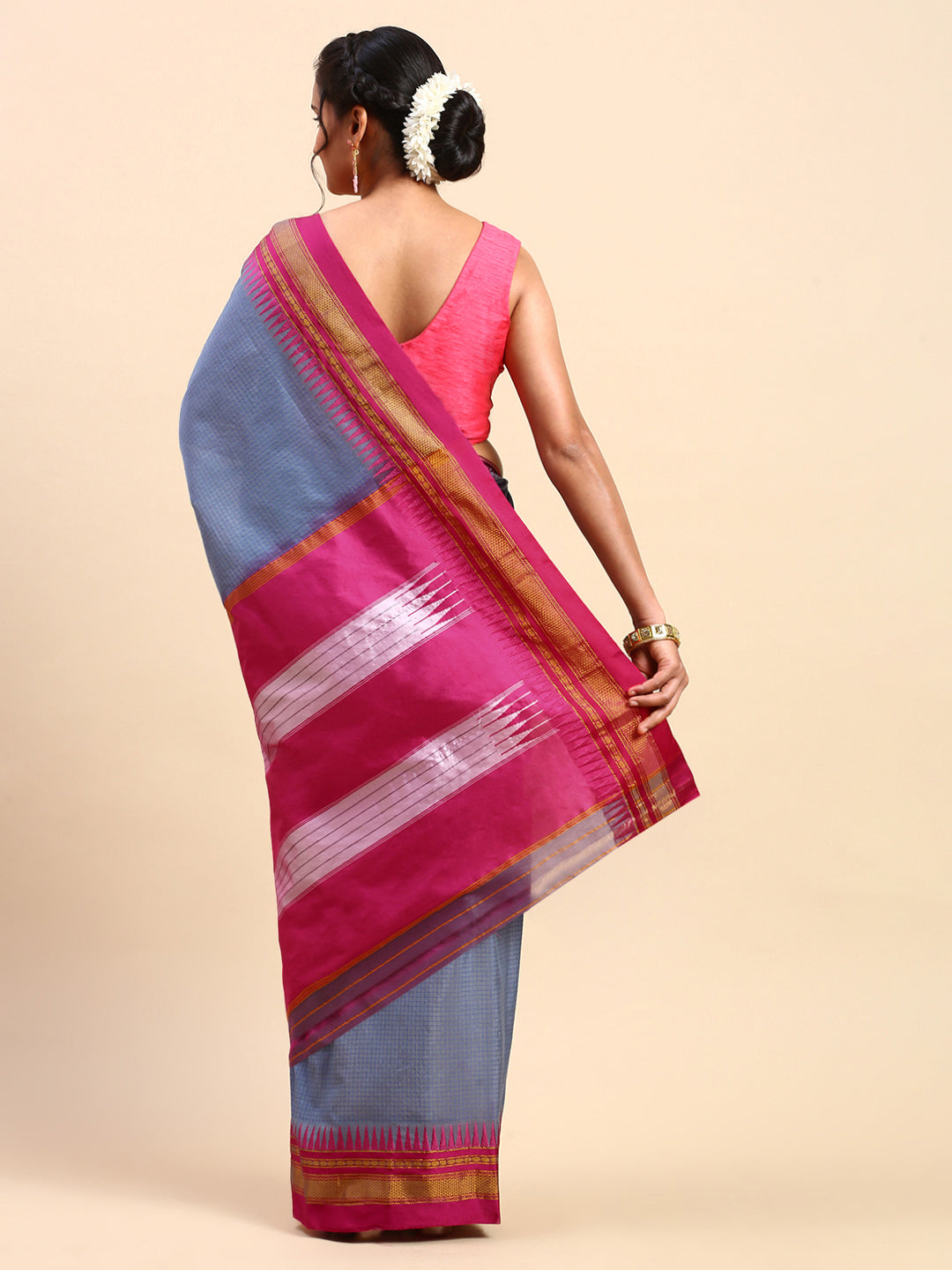 Metallic Gray Thane Warp Check Saree with Top Pallu