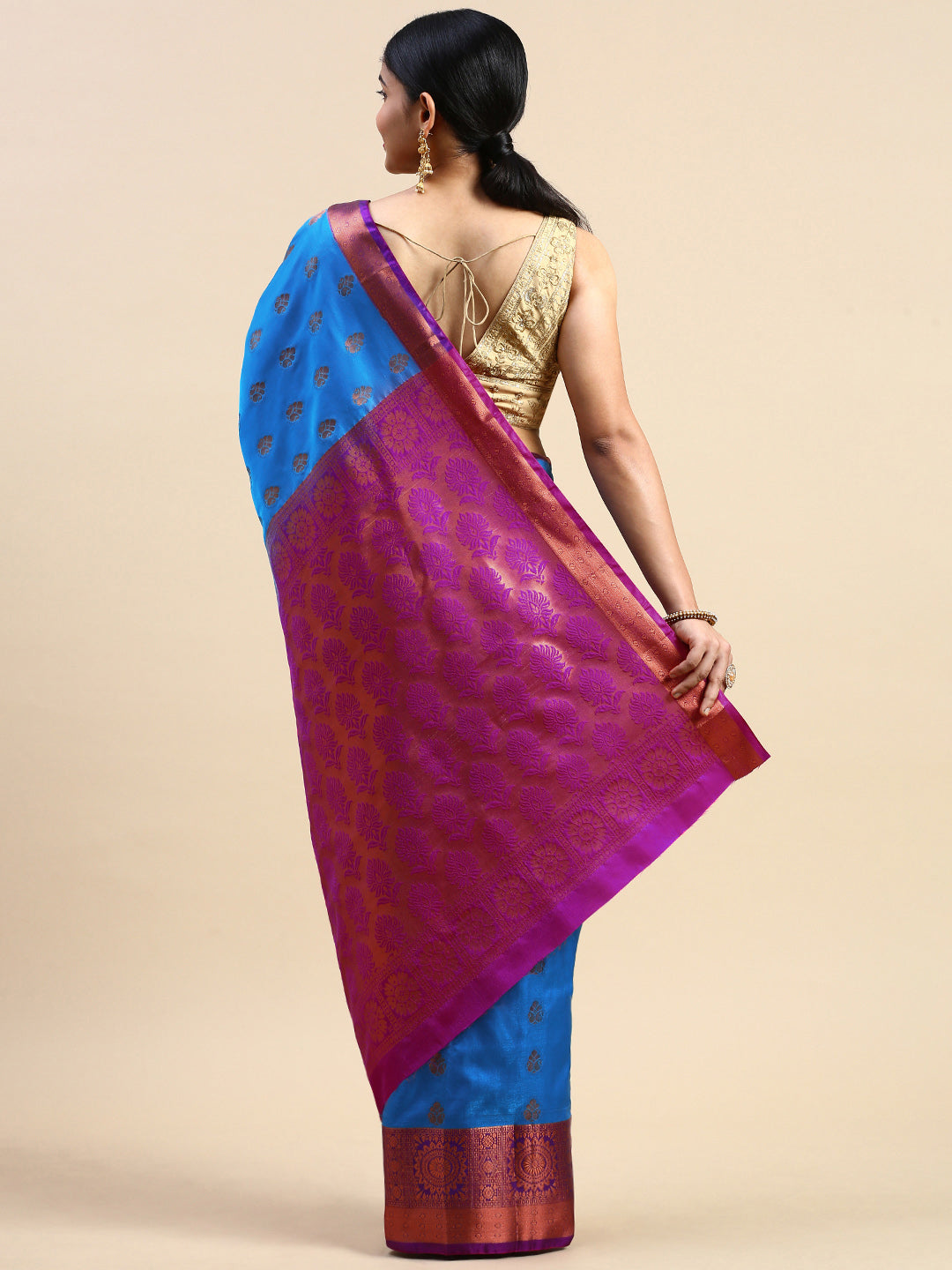 Sky Blue Traditional & Royal Kanchipuram Silk Butta Work Saree