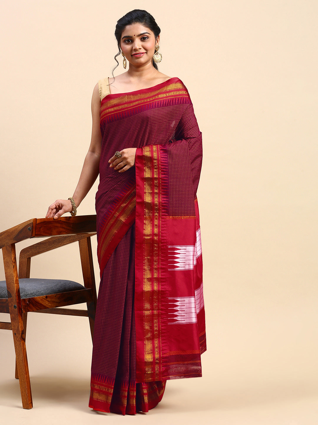 Red Thane Warp Check Saree with Top Pallu